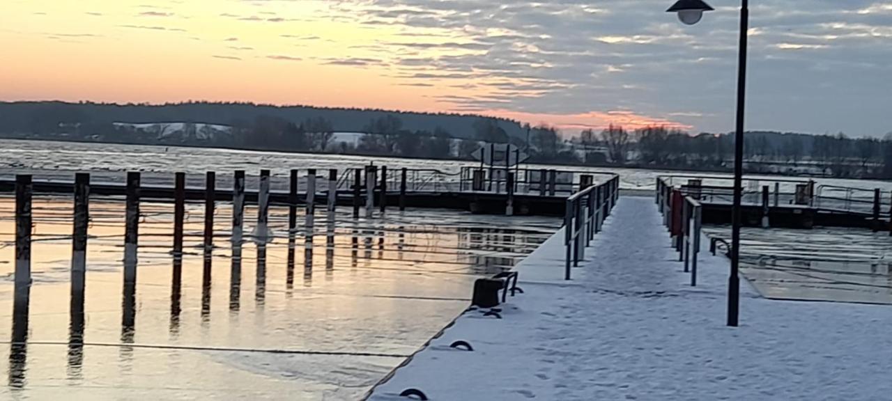 Ferienanlage Mueritz Seeromantik Sietow Dorf Екстериор снимка